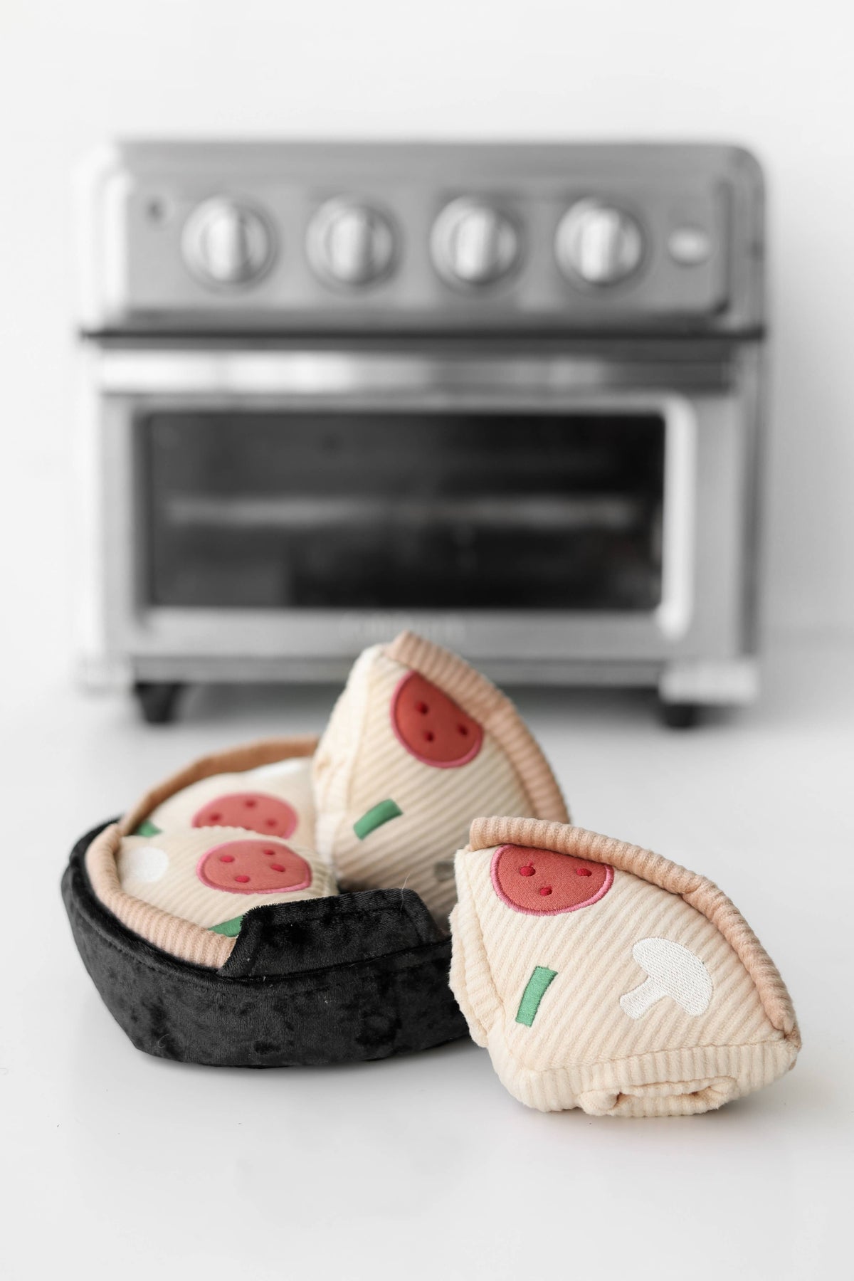 Hundespielzeug „Deep Dish Pizza“ zur Bereicherung