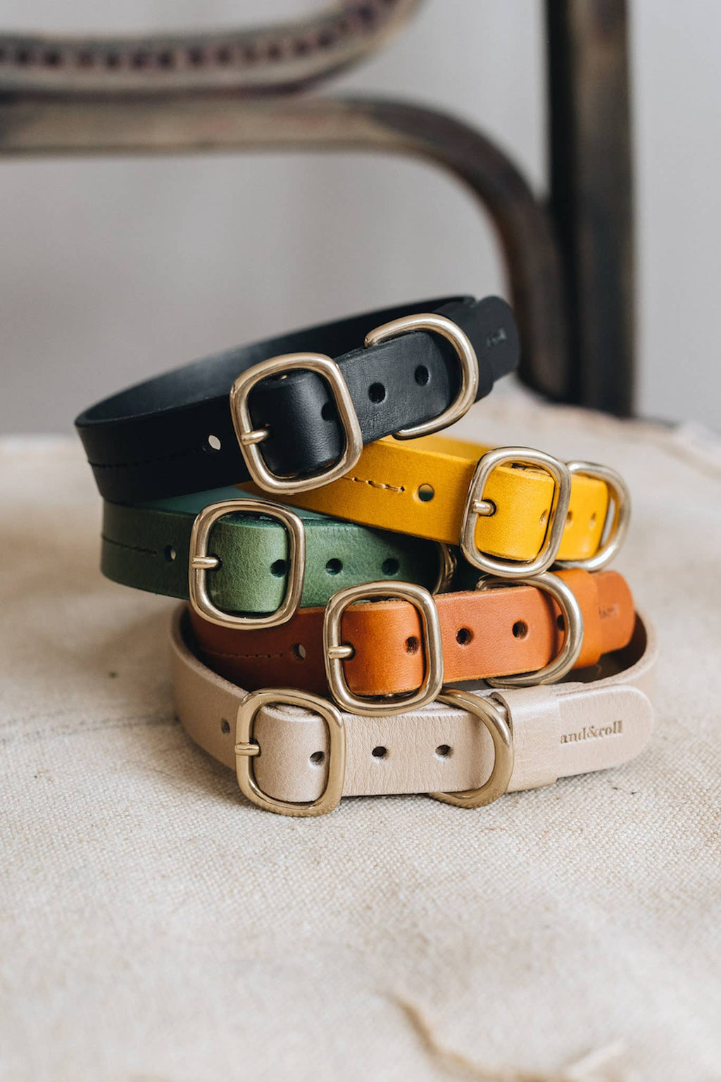 Collare in pelle per cani Fir Marrone, Taglia XS – BAND&ROLL